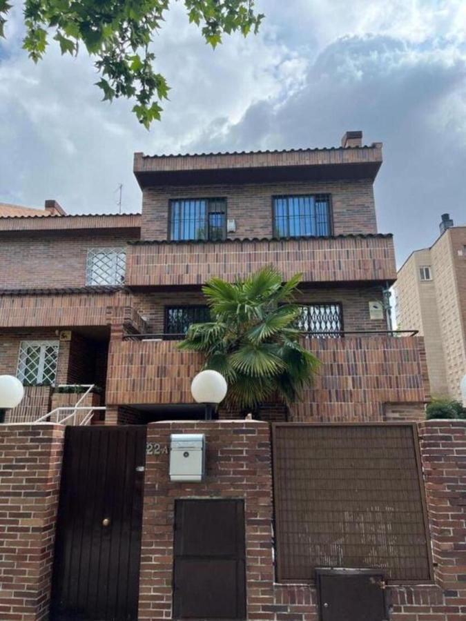 C6 Exclusiva Zona Madrid Apartman Kültér fotó